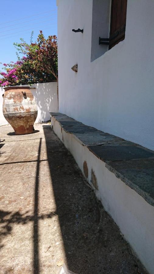 Afrodite'S House-Restaurated Oil Factory Agia  Luaran gambar