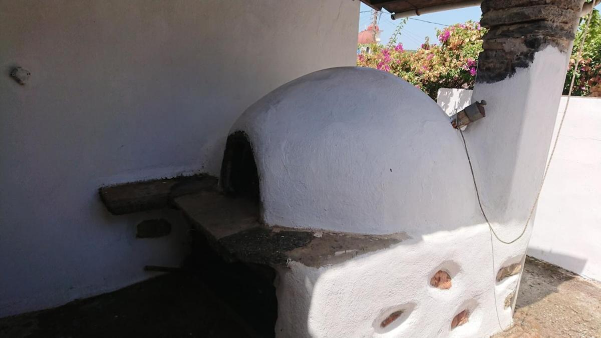 Afrodite'S House-Restaurated Oil Factory Agia  Luaran gambar