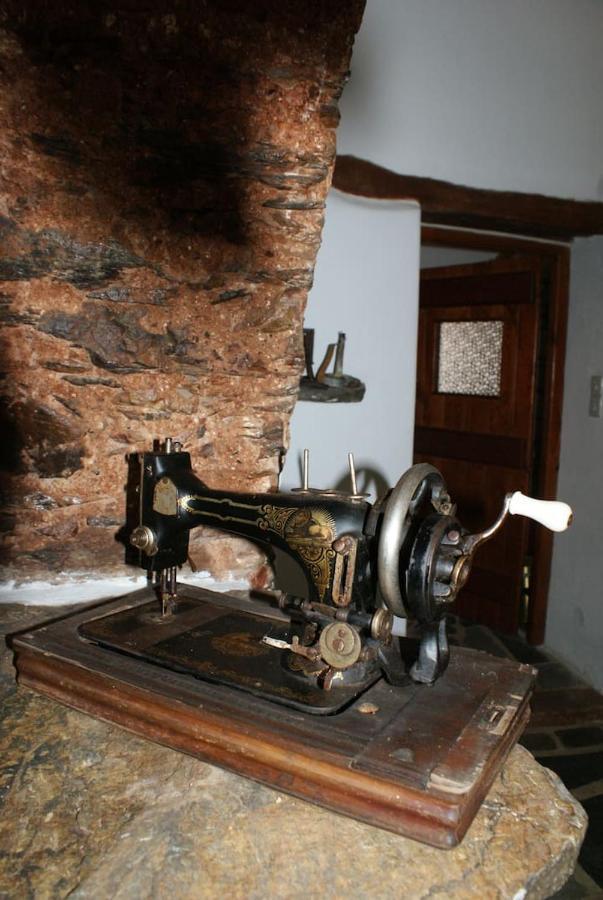 Afrodite'S House-Restaurated Oil Factory Agia  Luaran gambar